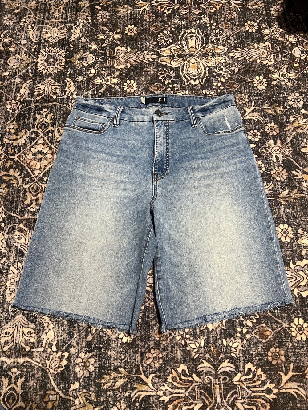 Kut from the Kloth Light Blue Denim Bermuda Shorts
